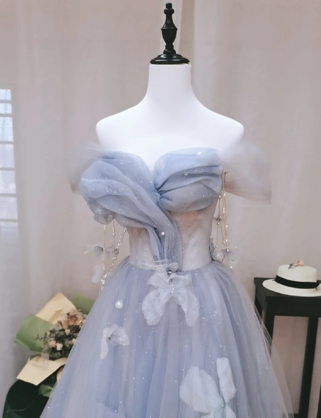 Verträumtes hellblaues Schmetterlings-Off-Shoulder-Tüll-Bodenlanges Ballkleid P4134