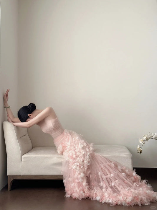 Sweet Pale Pink Mermaid Tail Three-dimensional Petal Long Prom Dress Evening Dress Wedding Dress P4016