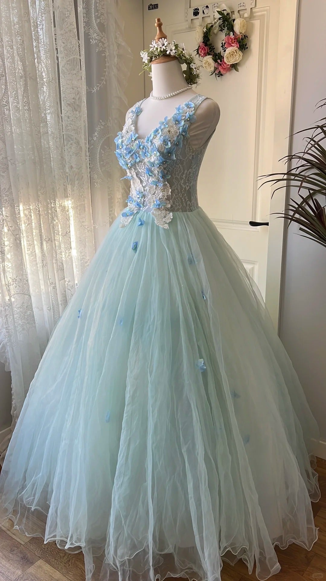 Dreamy Flower Fairy Light Blue 3D Floral V-Neck Tulle Ball Gown Evening Dress Wedding Dress P4202