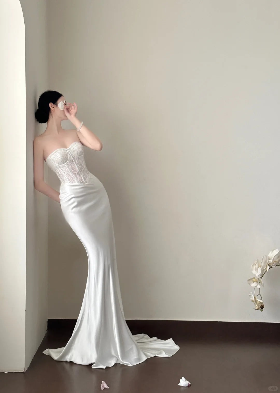Elegant White Mermaid Sweetheart Neckline Lace Satin Long Wedding Dress P4021