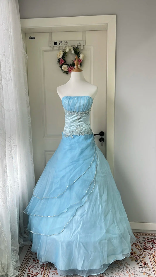 Robe de soirée bustier en tulle brodé bleu Princesse de rêve Robe de seizième anniversaire P4210