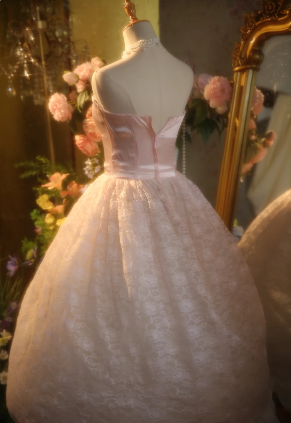 Prinzessin Hellrosa Trägerloses Spitzen-Ballkleid Abendkleid Sweet 16 Kleid P4304