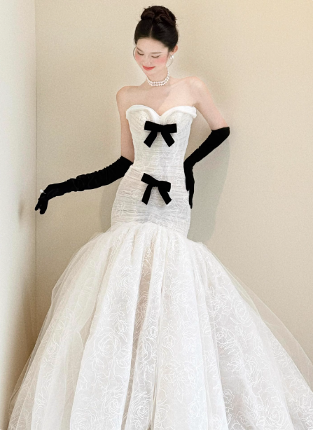 Vintage White Mermaid Sweetheart Neck Bow Lace Tulle Wedding Dress P4436