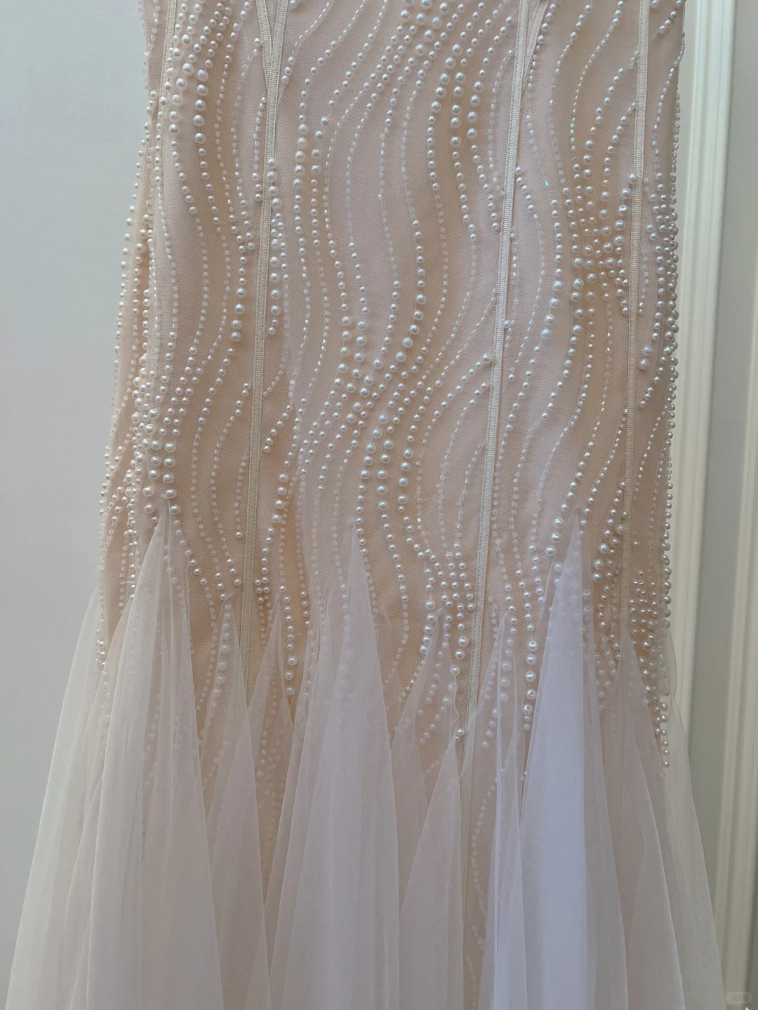 Elegant A-line Strap Pearl Tulle Long Prom Dress Evening Dress P4045