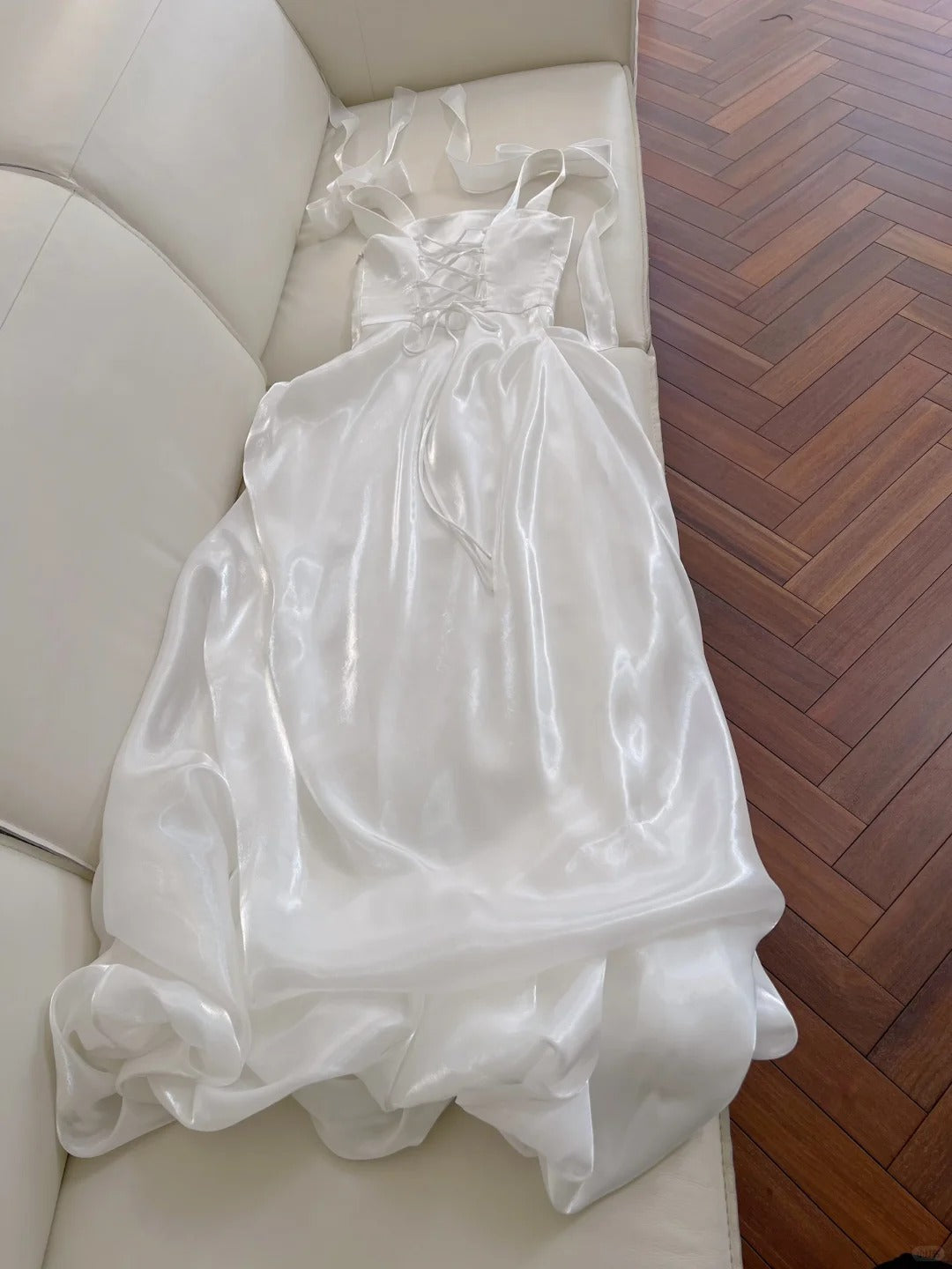 Elegant And Simple White Bud Square Neck Suspender Satin Prom Dress Evening Dress Bridesmaid Dress P4048