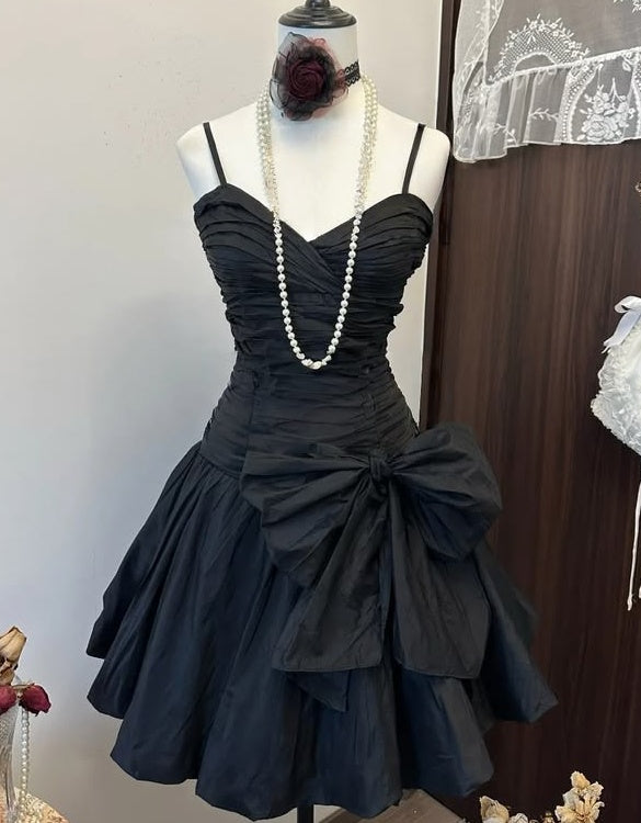 Charming Homecoming Dress A Line Black Spaghetti Straps Pleated Back to School Outfits Short Birthday Dress P4934