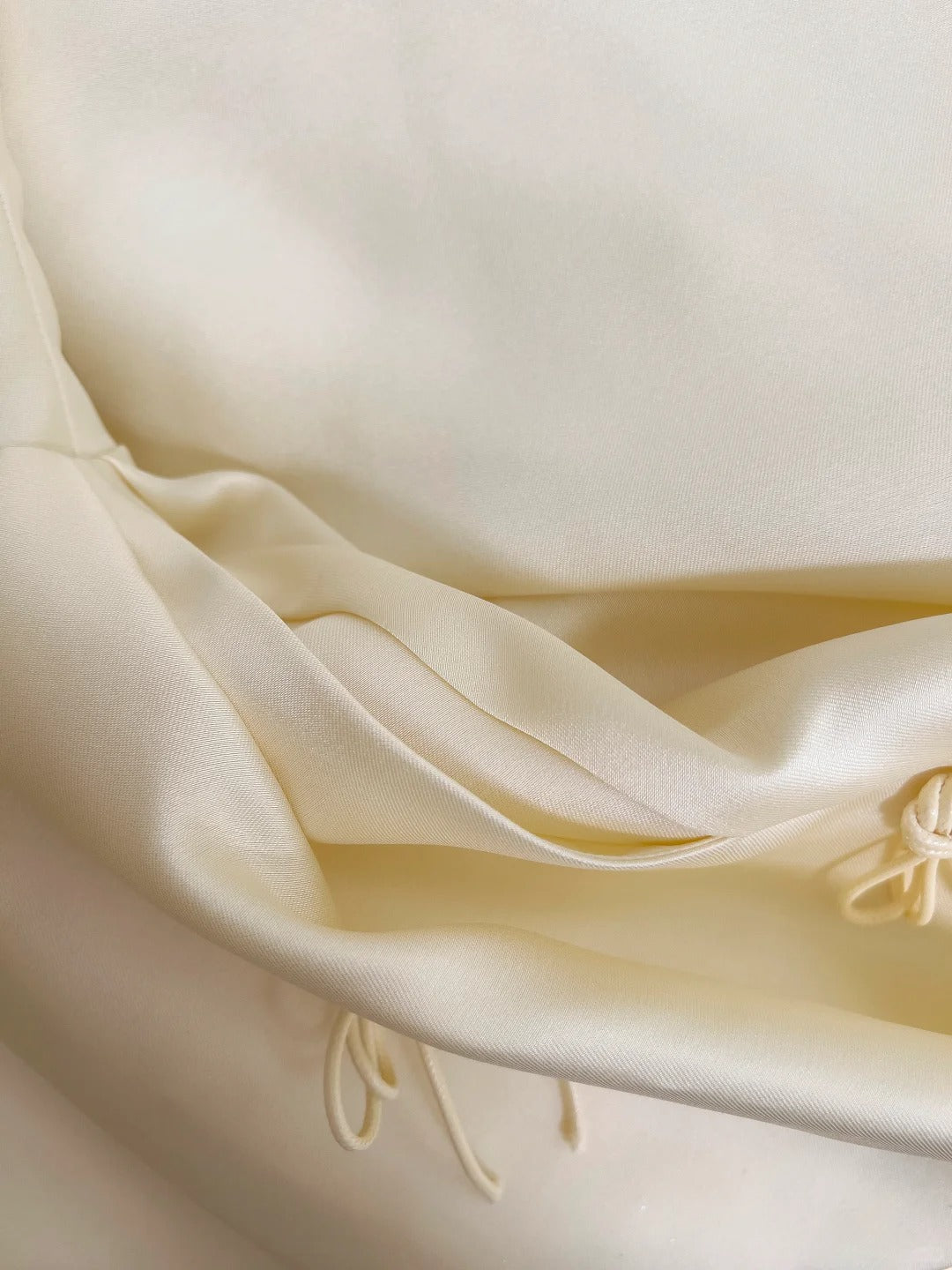 Sweet Light Yellow A-line Spaghetti Strap Bow Satin Long Prom Dress Evening Dress Bridesmaid Dress P4050