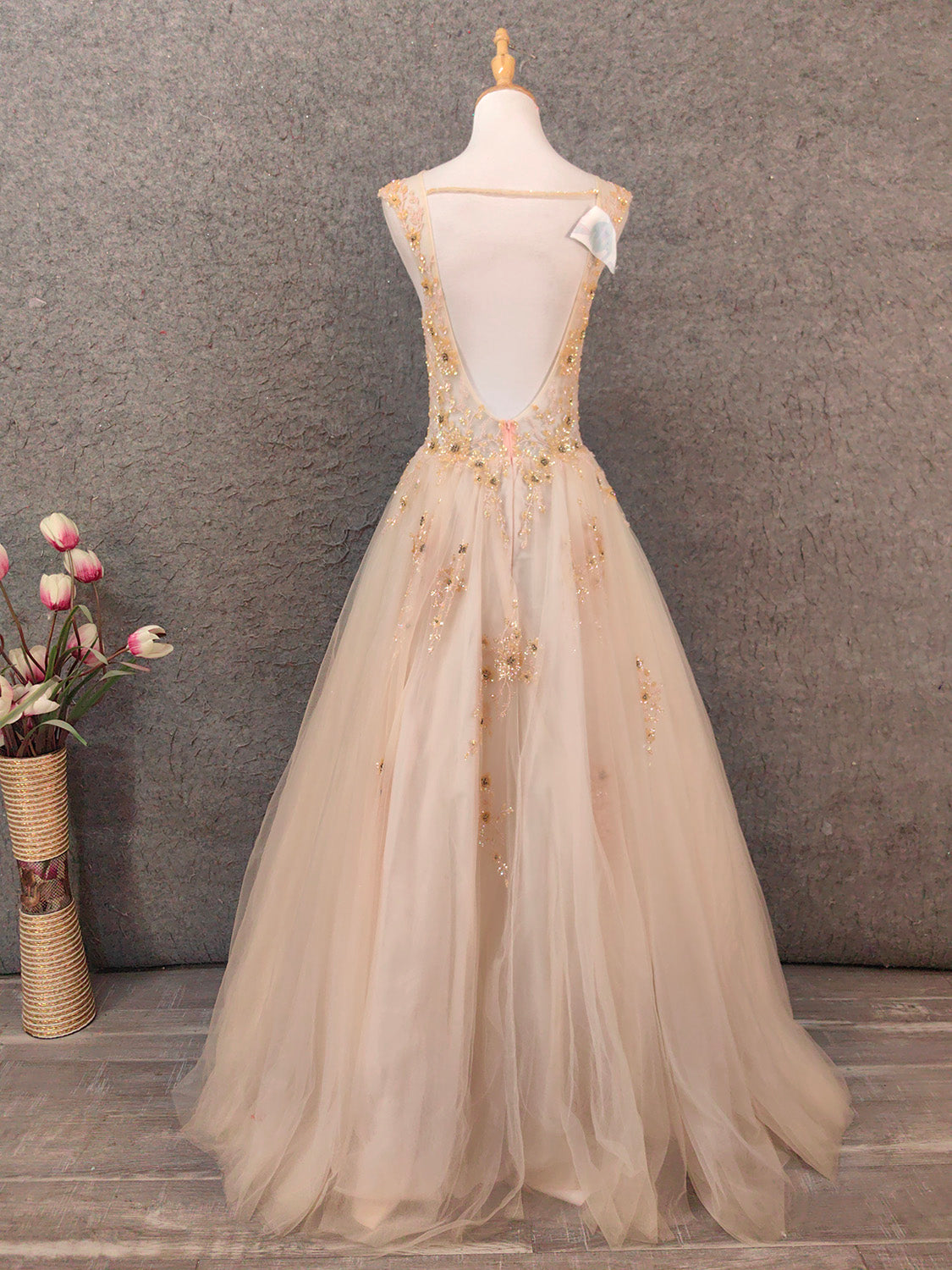 Prinzessin Champagner A-Linie V-Ausschnitt Ärmellos Pailletten Perlen Tüll Langes Ballkleid Abendkleid P4655