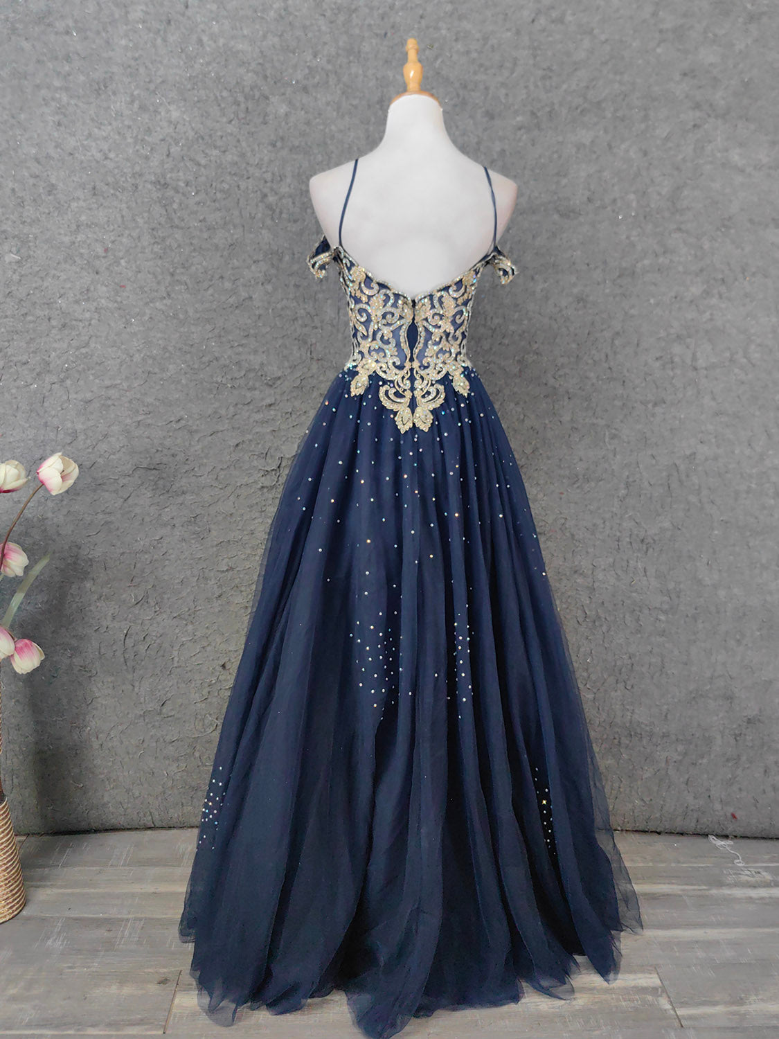 Vintage Navy Blue Off-Shoulder Gold Embroidered Rhinestone Tulle Long Prom Dress Evening Dress P4665