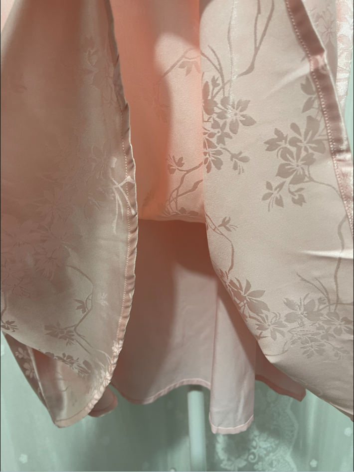Süßes rosafarbenes Spaghetti-Träger-Kleid aus besticktem Jacquard-Satin für Abschlussball/Abend P4674
