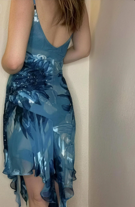 Vintage See-Blau Spaghetti-Träger Verwischter Print Perlenbesetztes Irreguläres Chiffon Ballkleid P4800