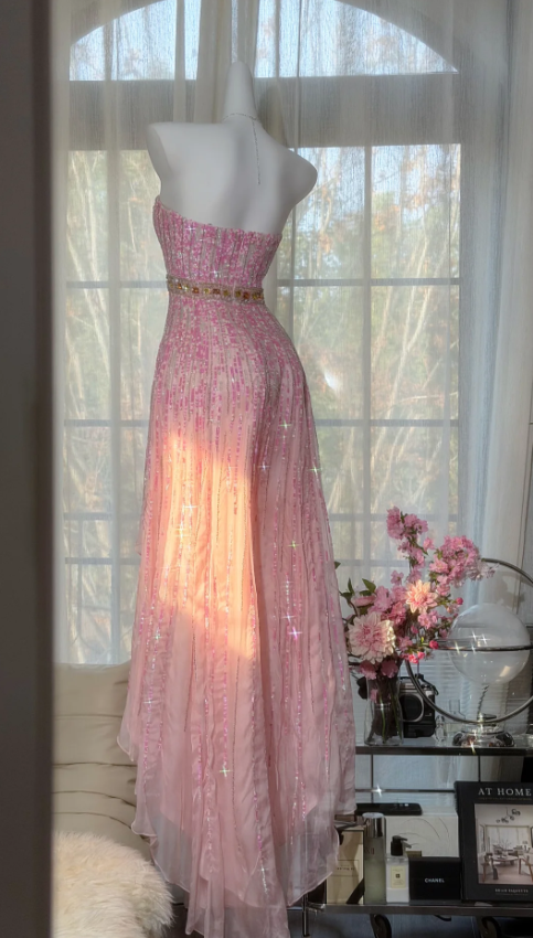 Verträumtes pinkfarbenes, trägerloses Pailletten-Perlen-Chiffon-langes Ballkleid Abendkleid P4816