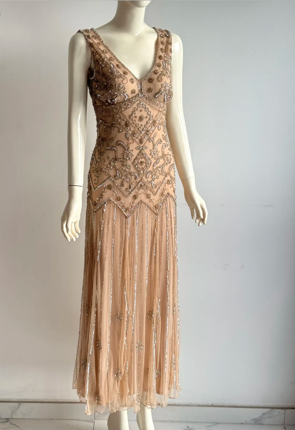 Vintage Nude Pink V-Neck Beaded Geometric Chiffon Long Prom Dress Even – PreppyDress