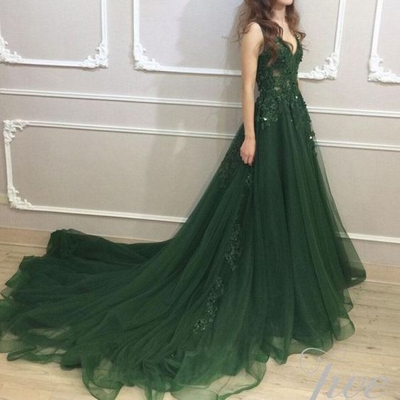 Dark Green A Line Backless Prom Dresses V Neck Appliqued Beaded Formal Dress P1302