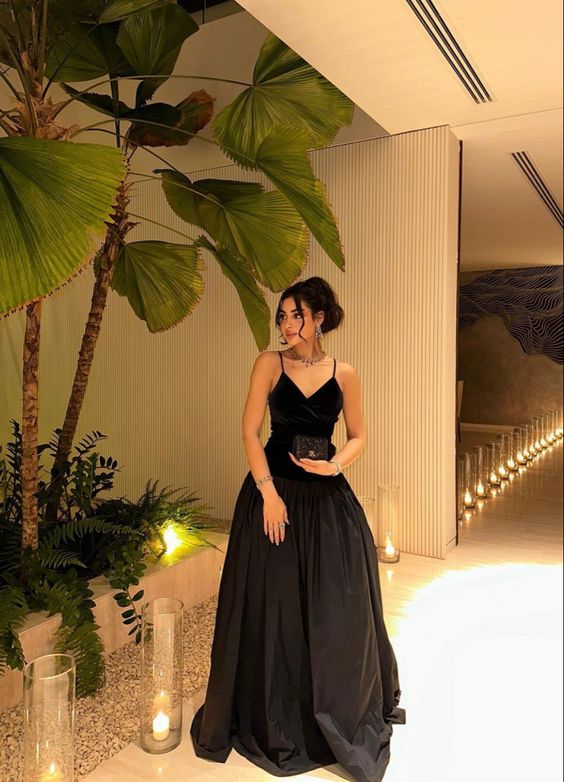 A line Straps Black Long Prom Dress With Straps P1515