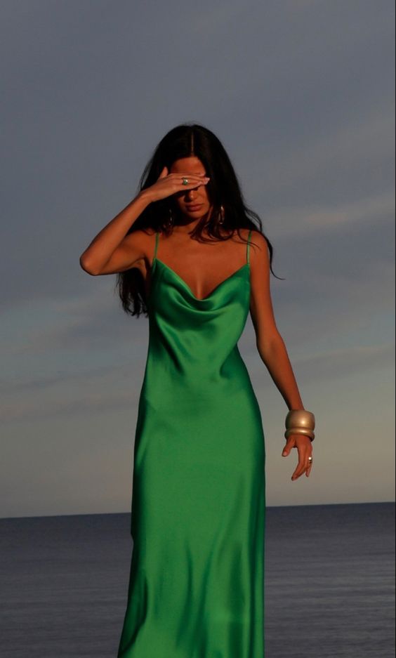 Sexy A line Spaghetti Straps Green Floor Length Prom Dress 1688