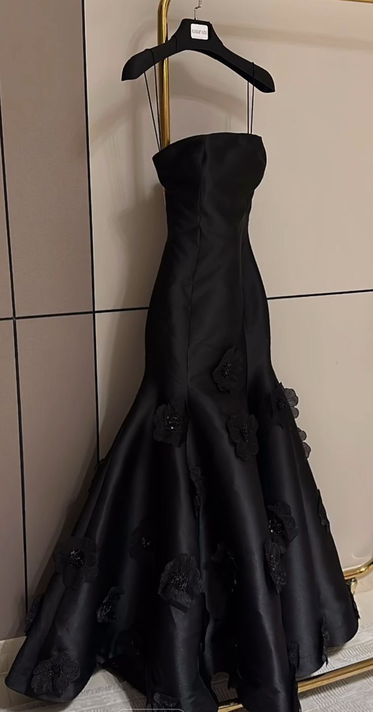 Pretty Mermaid Strapless Black Long Satin Prom Dresses With Flowers P2438