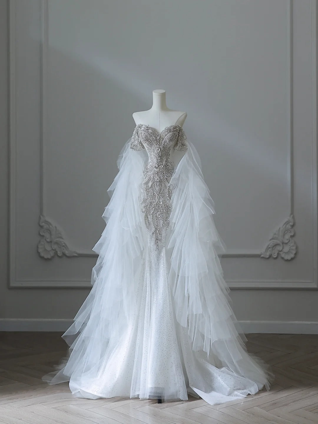 Chic Flowy White Glitter Mermaid Tulle Wedding Dress P2538 Chic Flowy White Glitter Mermaid Tulle Wedding Dress P2538