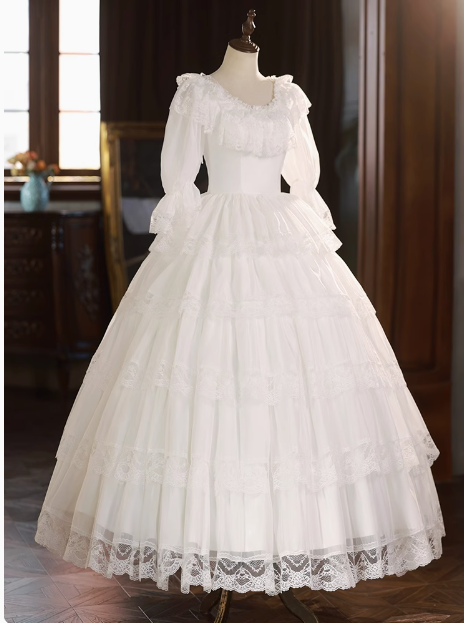 Vintage Lace Round Neck Princess Long Sleeve A-Line Wedding Dress P2625