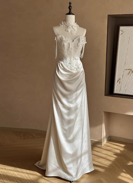 Vintage Strapless Off-the-shoulder Sweetheart Neck Lace Silk Satin Floor-length Wedding Dress P2651