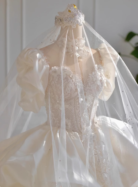 French style luxurious shiny satin short sleeve floor length wedding dress P2660
