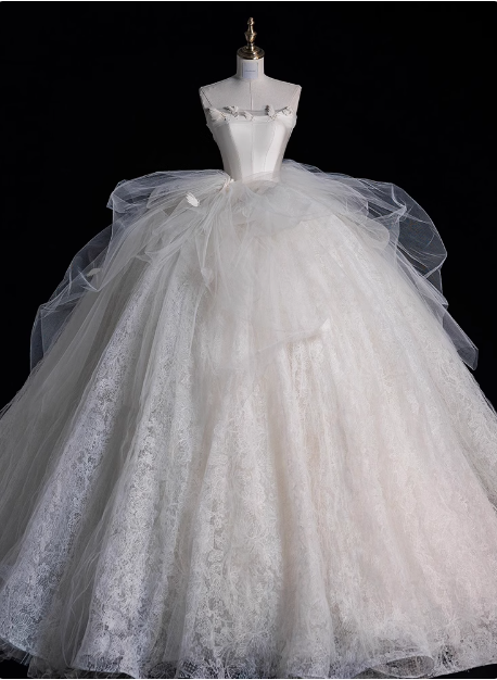 Elegant and simple white strapless tulle lace floor-length wedding dress P2668
