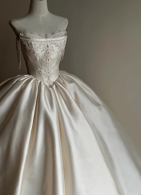 French Retro Satin Strapless Ball Gown Long Wedding Dress P2758 French Retro Satin Strapless Ball Gown Long Wedding Dress P2758