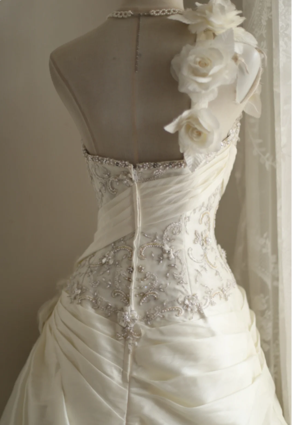 Irregular Retro Palace Tube Top Handmade Flower Beaded A-Line Floor-Length Wedding Dress P2839