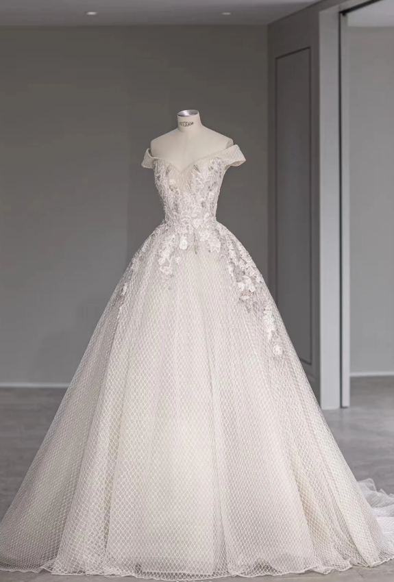 Vintage Lace Off-the-shoulder Chic Grid Floral A-line Wedding Dress P2 PreppyDress Vintage Lace Off-the-shoulder Chic Grid Floral A-line Wedding Dress P2 PreppyDress