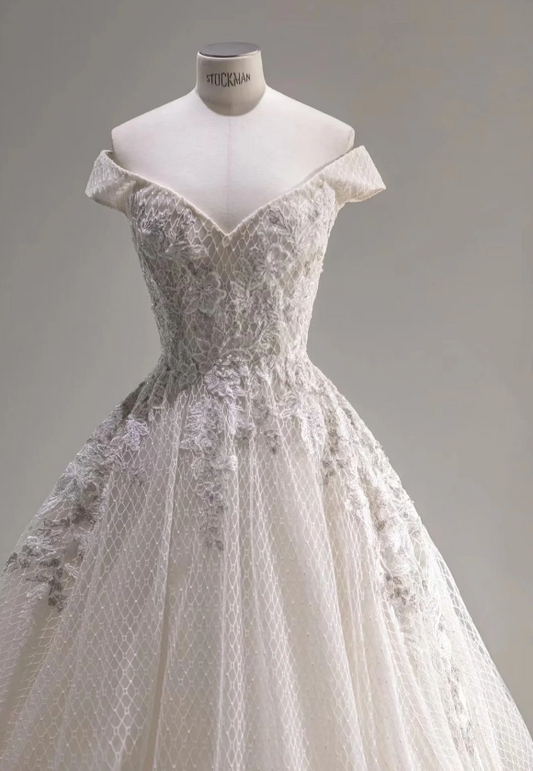 Vintage Lace Off-the-shoulder Chic Grid Floral A-line Wedding Dress P2873