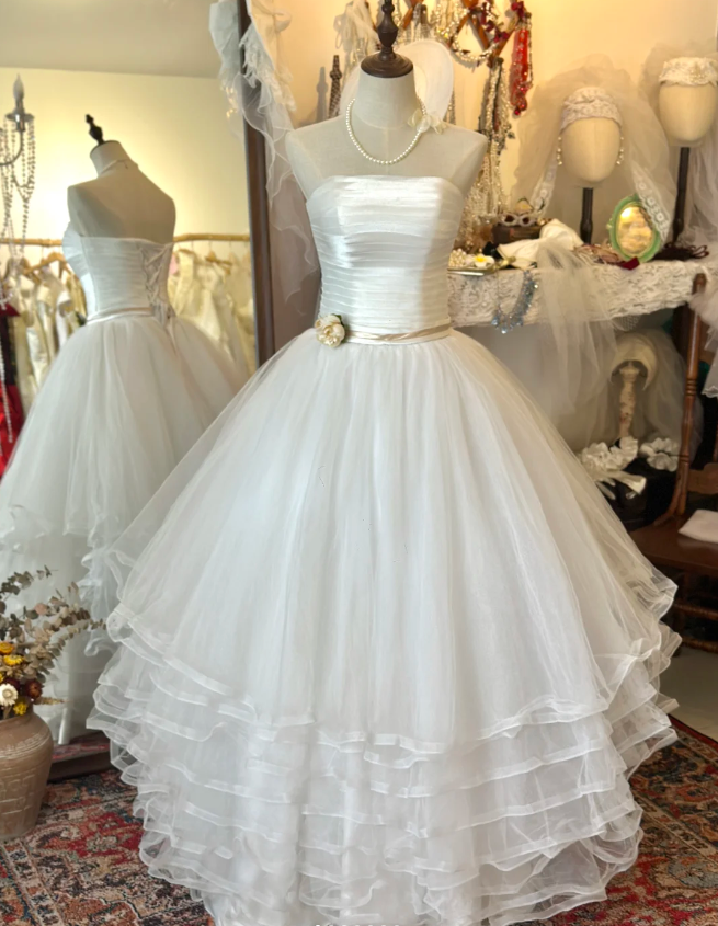 Princess Alice White Strapless Layered Tulle Puffy Floor-Length Weddin Princess Alice White Strapless Layered Tulle Puffy Floor-Length Weddin