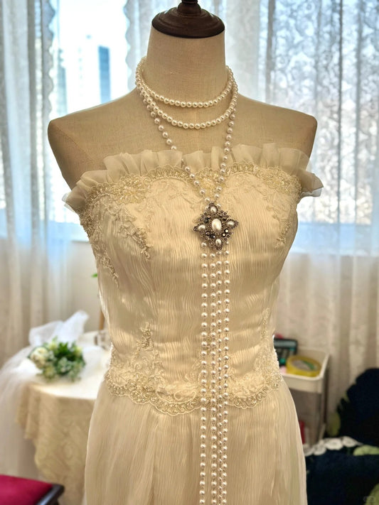 Retro Elegant Strapless Layered Tulle Mermaid Train Wedding Dress P2956