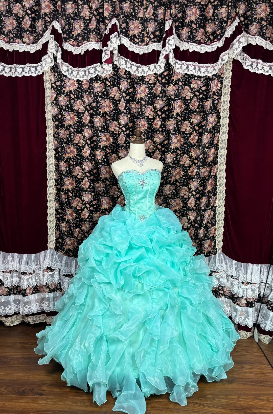 Special color cyan tube top irregular tulle princess floor-length wedd – PreppyDress Special color cyan tube top irregular tulle princess floor-length wedd – PreppyDress