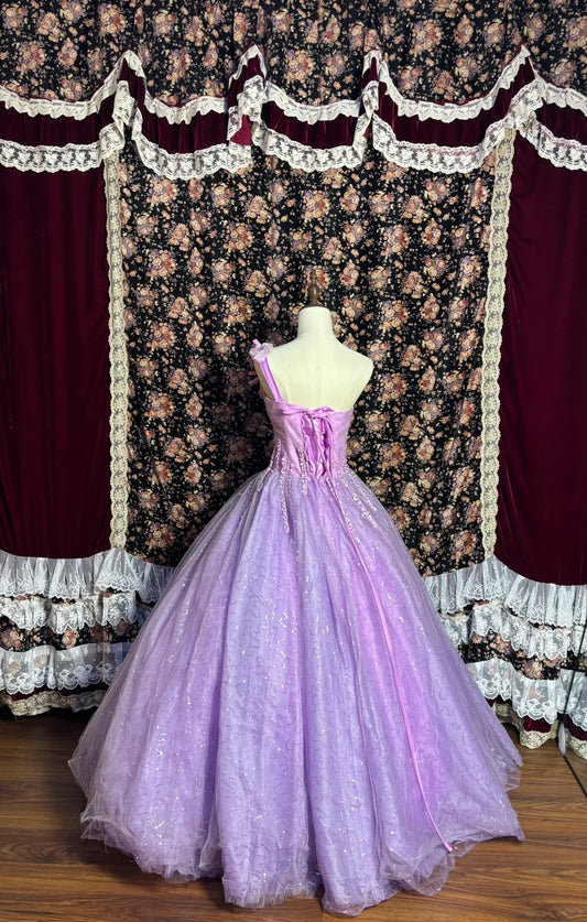 One-shoulder purple diamond striped three-dimensional flower back strap wedding dress P3013