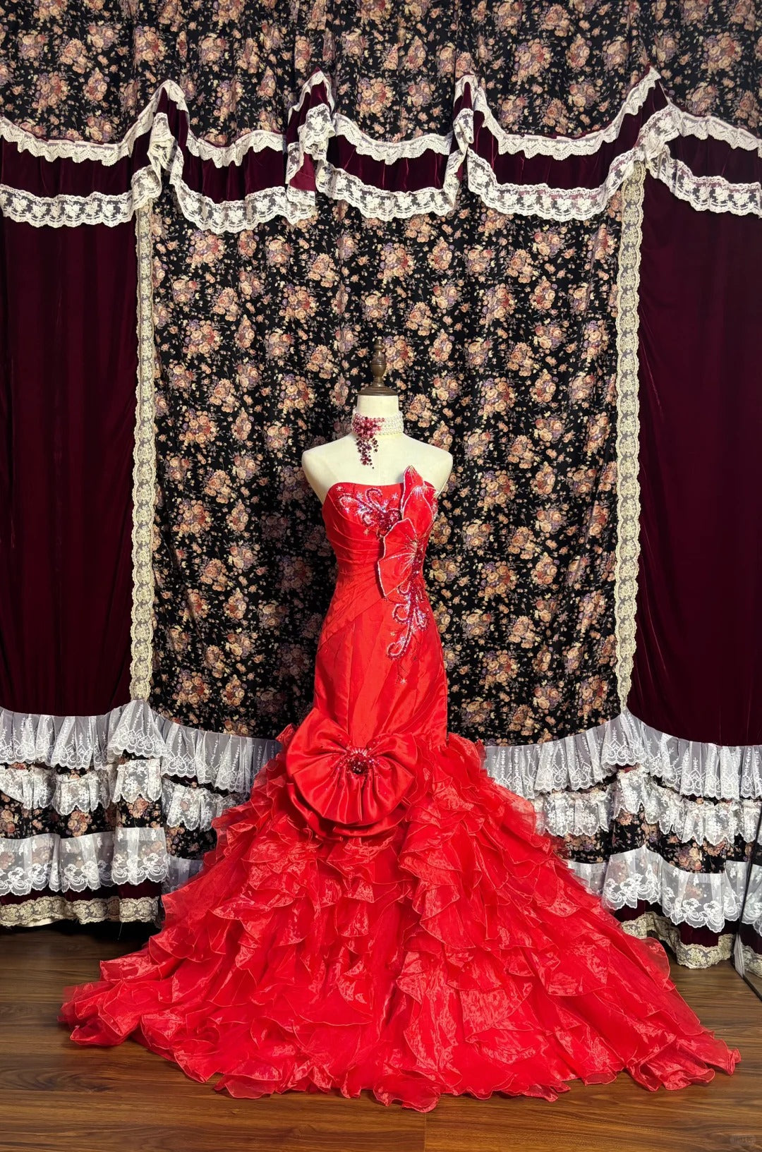 Beautiful red tube top beaded butterfly skirt mermaid wedding dress P3 PreppyDress Beautiful red tube top beaded butterfly skirt mermaid wedding dress P3 PreppyDress