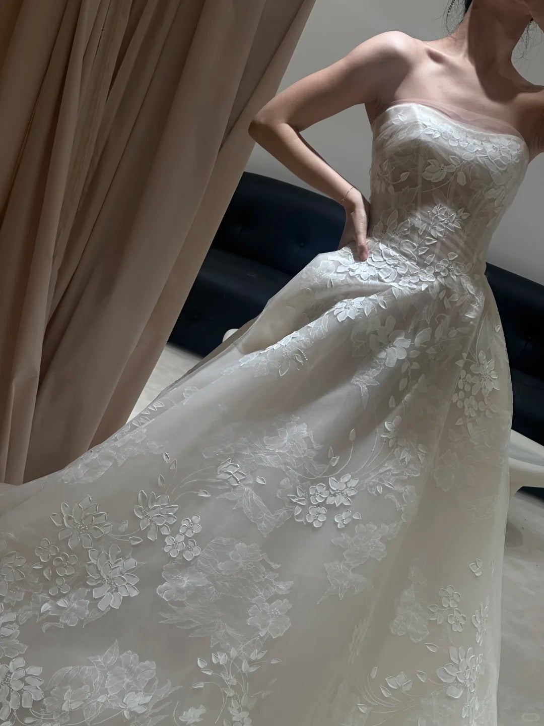 Gentle tube top lace pattern simple wedding dress P3095 PreppyDress Gentle tube top lace pattern simple wedding dress P3095 PreppyDress