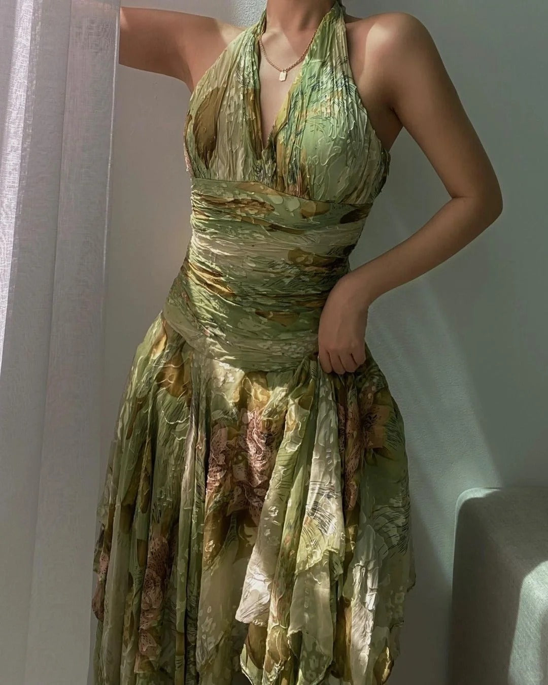 Vintage Green Printed Halter Neck Irregular Hem Homecoming Dress P3139