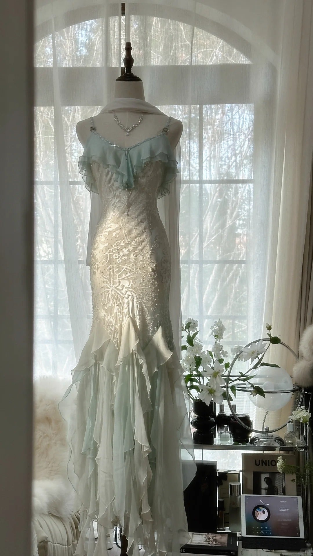 Beautiful Light Green V-neck Ruffled Beaded Chiffon Mermaid Long Prom PreppyDress Beautiful Light Green V-neck Ruffled Beaded Chiffon Mermaid Long Prom PreppyDress