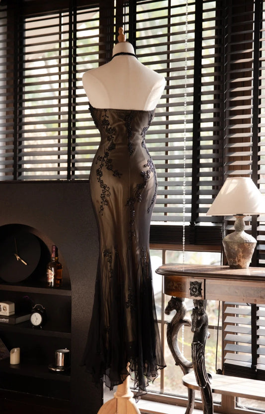 Vintage Elegant Black Halter Neck Mermaid Long Prom Dress P3344