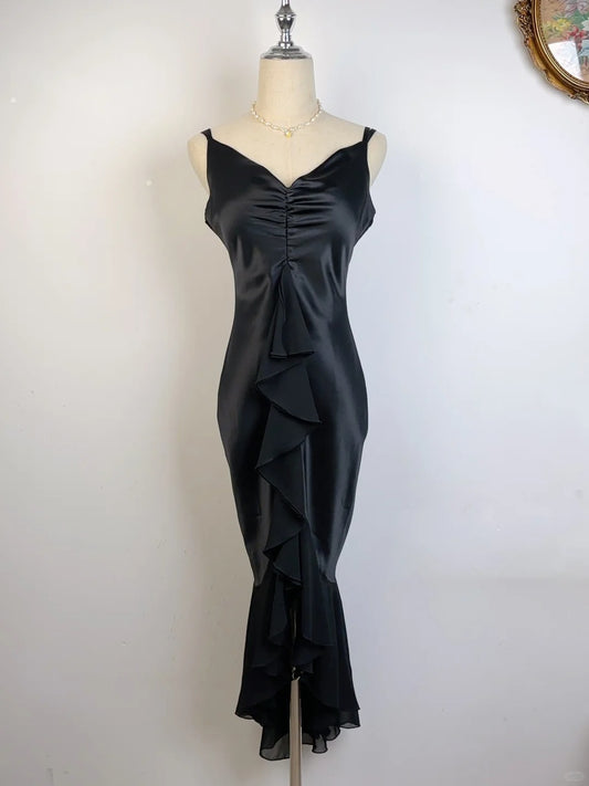 Elegant Black Strapless Satin Mermaid Homecoming Dress P3360