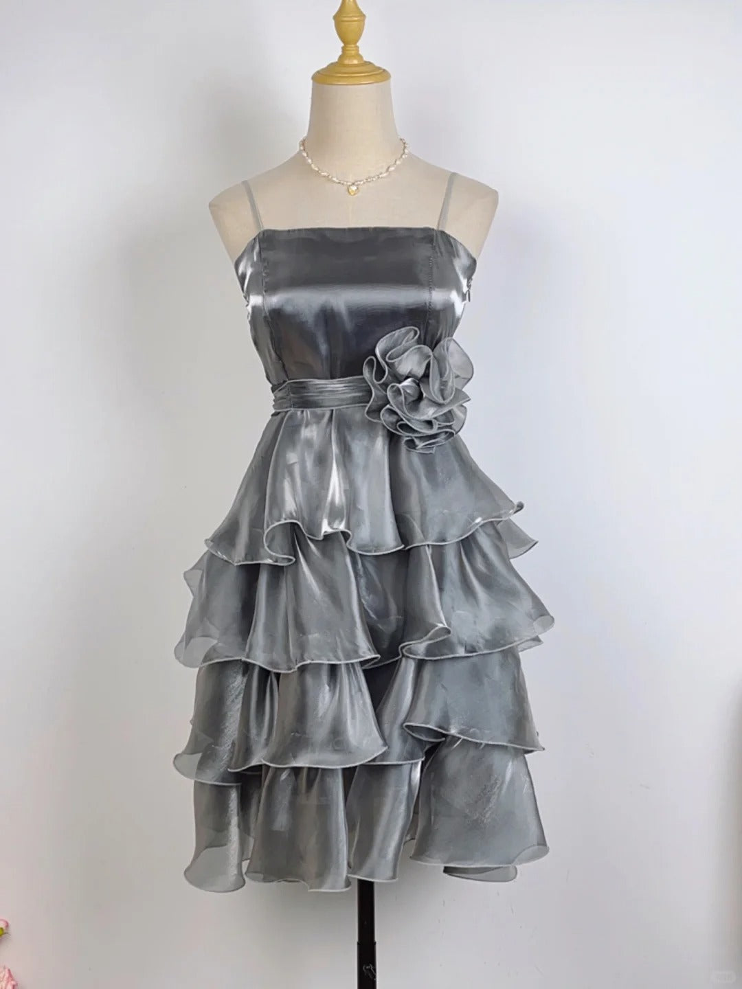 Vintage Laser Silver Strap Cake Skirt Homecoming Dress P3363