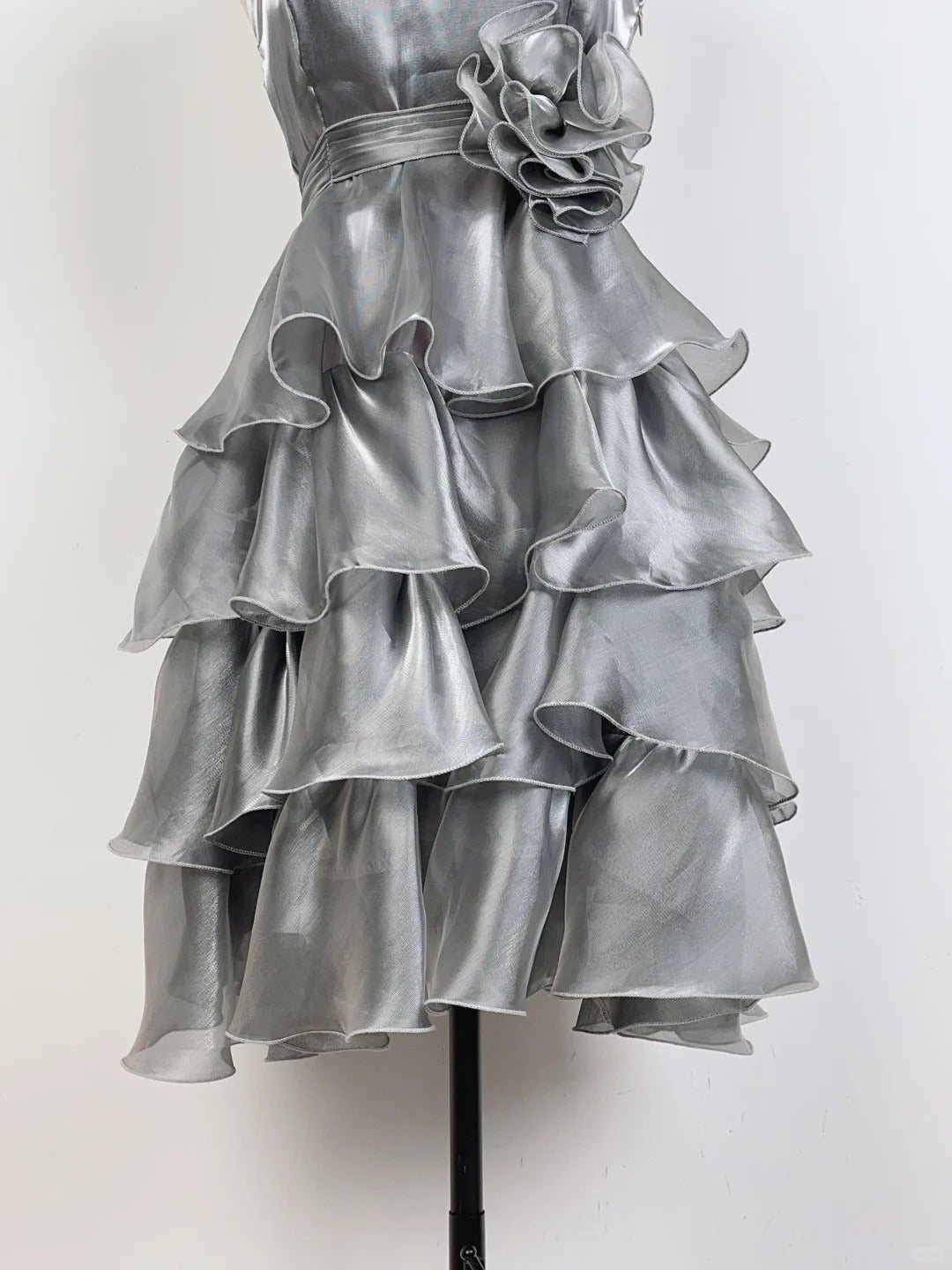 Vintage Laser Silver Strap Cake Skirt Homecoming Dress P3363