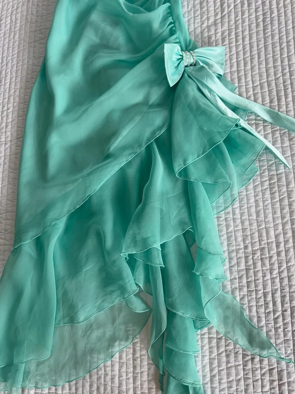 Beautiful Green Spaghetti Strap Chiffon Bow Irregular Homecoming Dress P3416