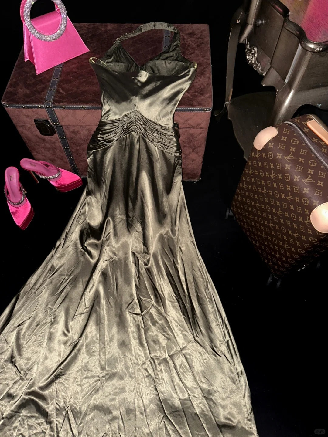 Vintage Green Halter Beaded Satin Long Prom Dress P3450