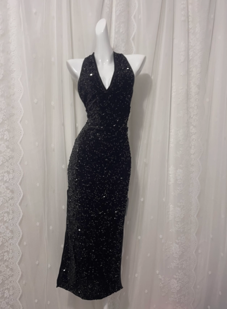 Black Sexy Backless Halter Neck Sequined Prom Dress P3464