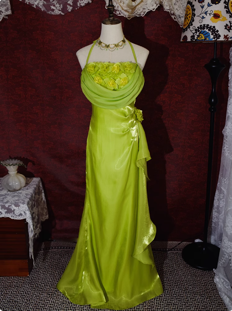 Light Luxury Retro Halterneck Sleeveless Three-dimensional Flower Backless Long Prom Dress P3480