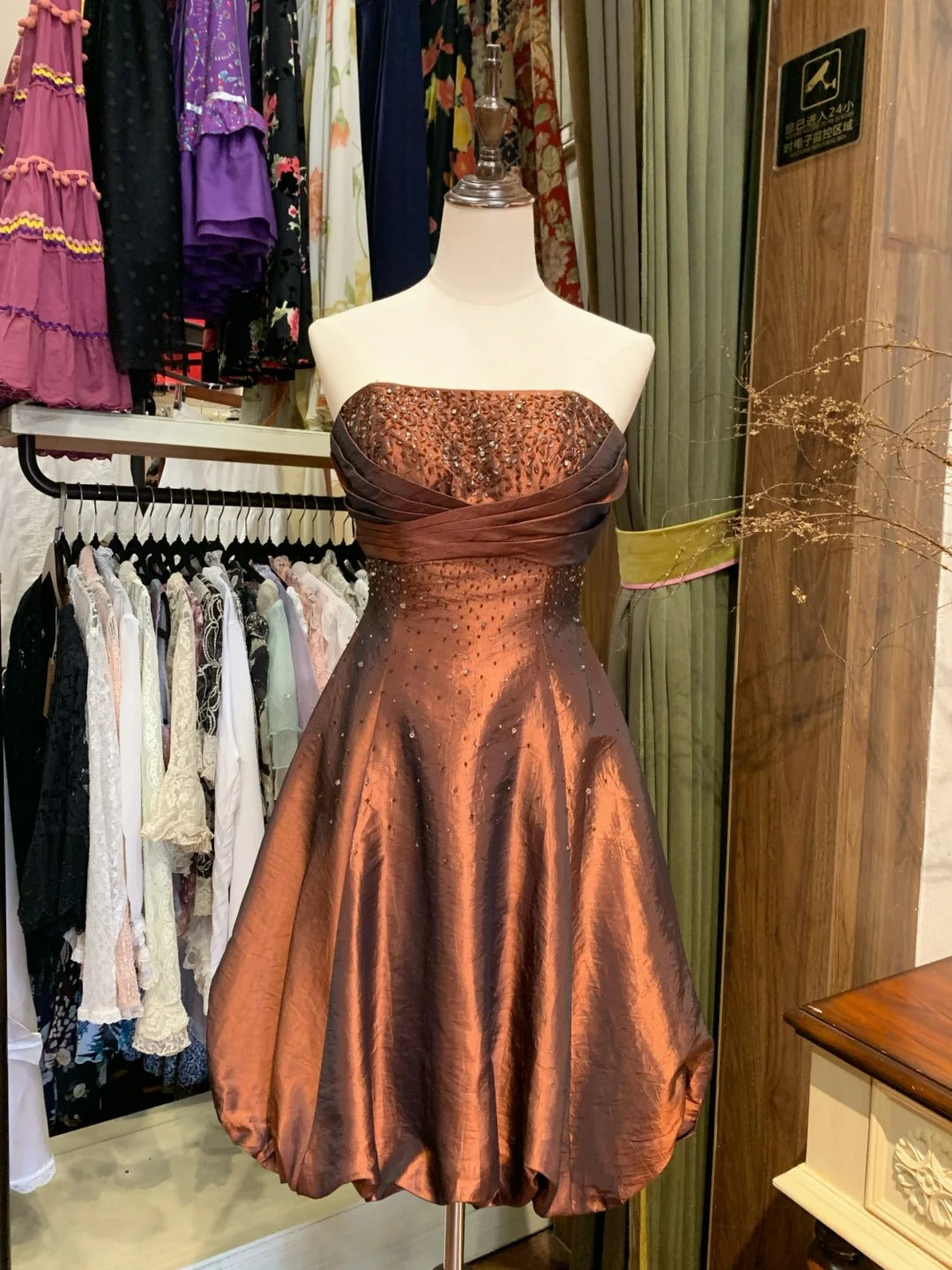 Vintage Beaded Strapless Satin Flower Bud Skirt Homecoming Dress P3506
