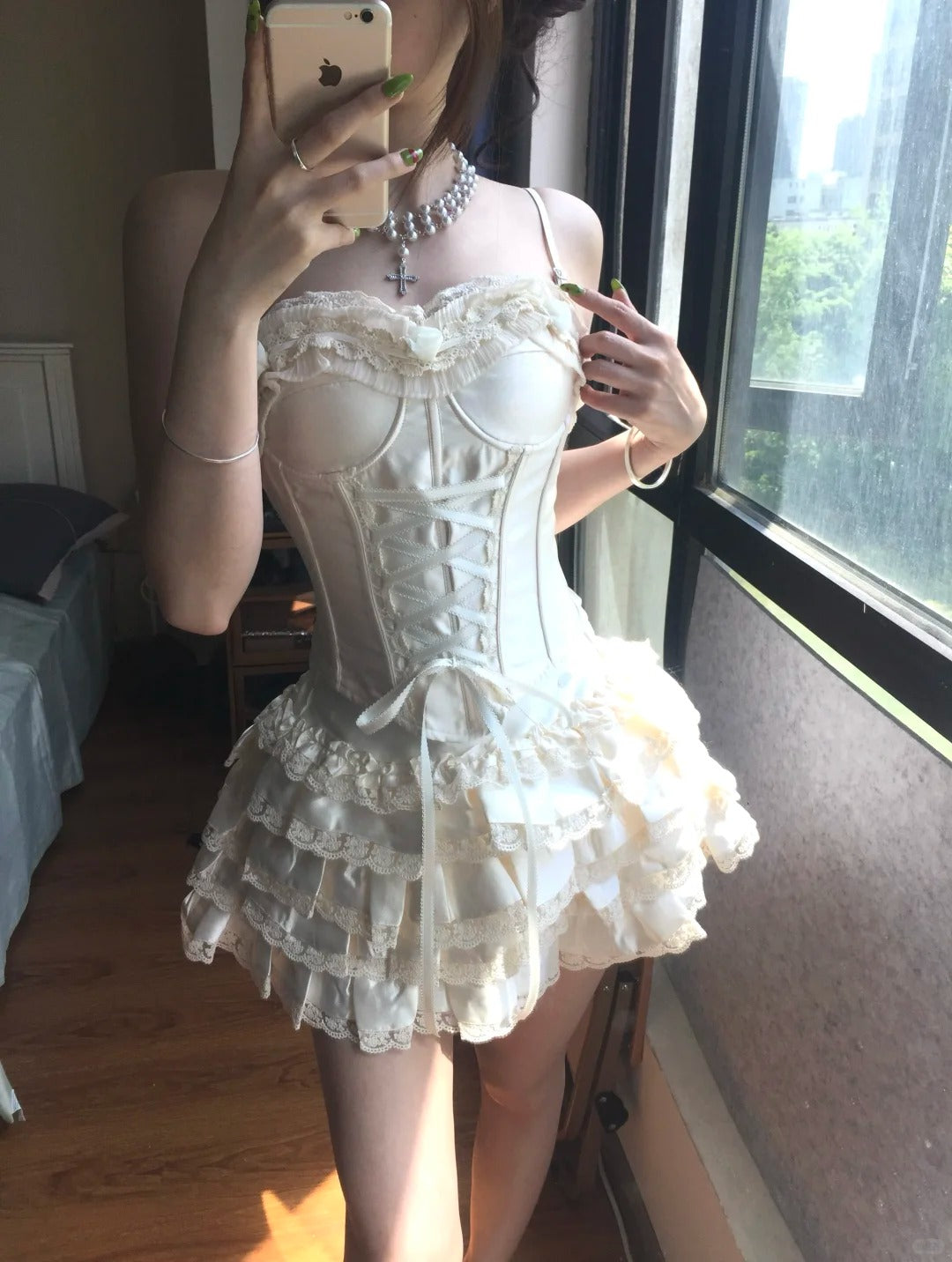 Vintage White Spaghetti Strap Corset With Satin Lace Trim 17th Birthda Vintage White Spaghetti Strap Corset With Satin Lace Trim 17th Birthda