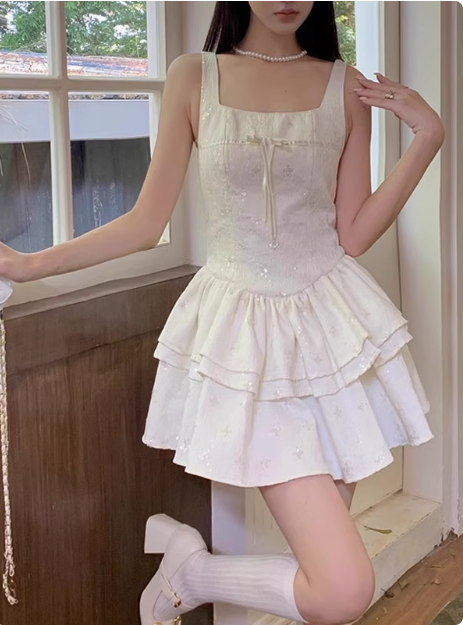 Beautiful White Rose Jacquard Strapless Square Neck A-Line Homecoming Dress P3656