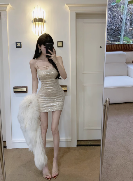 Shiny Bow Sequined Slim Fit Hip 17th Birthday Homecoming Dress P3677